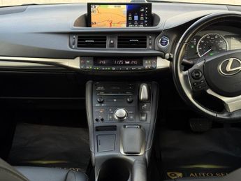 Lexus CT 200H PREMIER