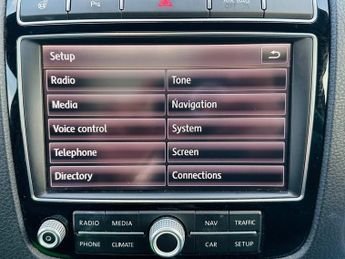 Volkswagen Touareg V6 R-LINE PLUS TDI BLUEMOTION TECHNOLOGY