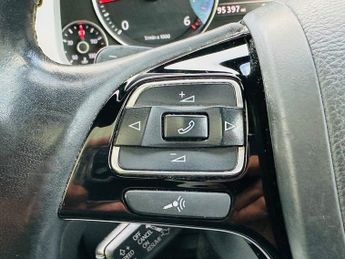 Volkswagen Touareg V6 R-LINE PLUS TDI BLUEMOTION TECHNOLOGY