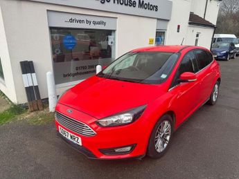 Renault Clio 1.0T EcoBoost Zetec Edition Hatchback 5dr Petrol Auto Euro 6 (s/