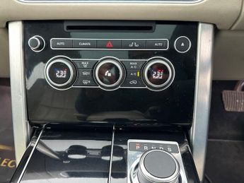 Land Rover Range Rover SDV8 VOGUE