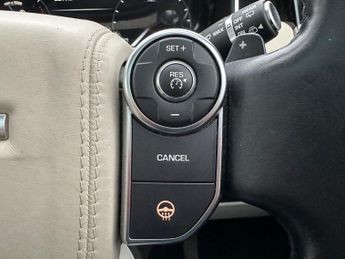 Land Rover Range Rover SDV8 VOGUE
