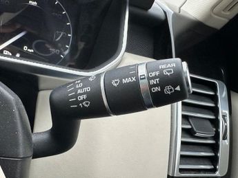 Land Rover Range Rover SDV8 VOGUE