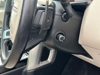 Land Rover Range Rover SDV8 VOGUE