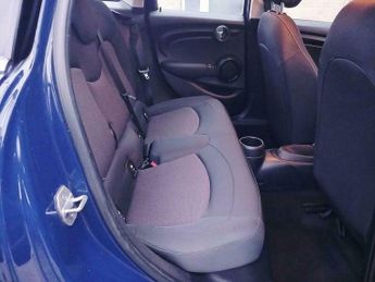 MINI Hatch 1.5 Cooper D Steptronic Euro 6 (s/s) 5dr