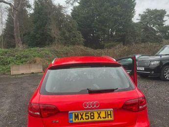 Audi A4 Avant 2.7 TDI S line Multitronic Euro 4 5dr