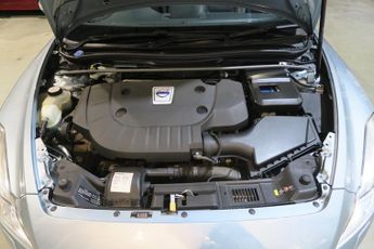 Volvo C70 D4 SE LUX SOLSTICE 177