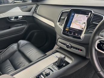 Volvo XC90 2.0h T8 Twin Engine Recharge 11.6kWh R-Design Pro SUV 5dr Petrol