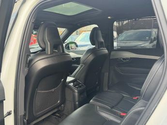 Volvo XC90 2.0h T8 Twin Engine Recharge 11.6kWh R-Design Pro SUV 5dr Petrol