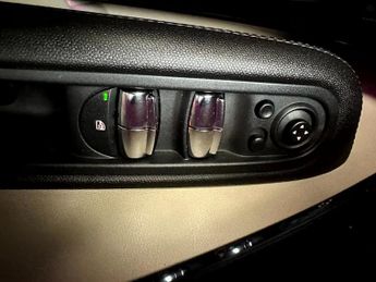 MINI Countryman COOPER S ALL4 AUTO ONLY 40699 MILES £6870 OF EXTRAS FULL MINI SE