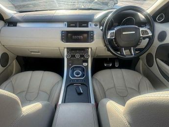 Land Rover Range Rover Evoque 2.2 SD4 Pure SUV 5dr Diesel Auto 4WD Euro 5 (190 ps)