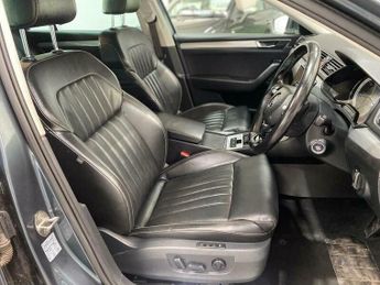 Skoda Superb 1.4 TSI iV 13kWh SE Technology DSG Euro 6 (s/s) 5dr