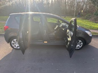 Vauxhall Meriva EXCLUSIV AC AUTO service history great spec