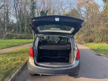 Vauxhall Meriva Rare Auto great history low miles