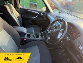 Ford Galaxy 2.0 TDCi Zetec MPV 5dr Diesel Manual Euro 5 (140 ps)