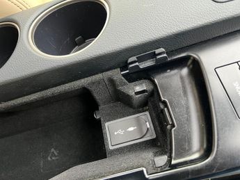 Lexus IS 300H PREMIER