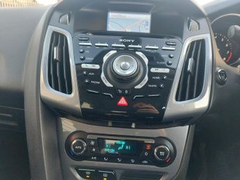 Ford Focus TITANIUM NAVIGATOR