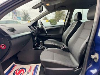 Vauxhall Astra 1.8i 16v Design 5dr