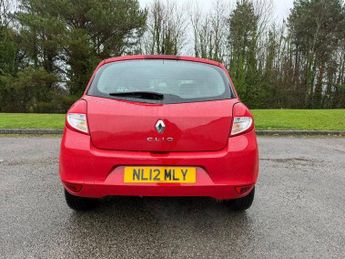 Renault Clio DYNAMIQUE TOMTOM 16V
