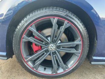 Volkswagen Golf GTI TSI DSG