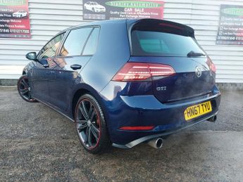 Volkswagen Golf GTI TSI DSG