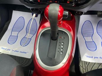 Nissan Juke N-CONNECTA XTRONIC