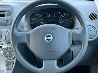 Fiat Panda 1.2 Eleganza Hatchback 5dr Petrol Dualogic (127 g/km, 60 bhp)