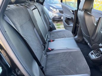 Volkswagen  Pro 77kWh Life SUV 5dr Electric Auto (174 ps)