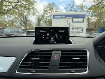 Audi Q3 2.0 TDI S line S Tronic quattro Euro 5 (s/s) 5dr