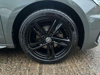 Audi A1 1.0 TFSI 30 S line Sportback S Tronic Euro 6 (s/s) 5dr