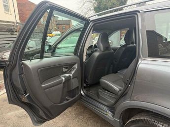 Volvo XC90 2.4 D5 S Geartronic AWD 5dr