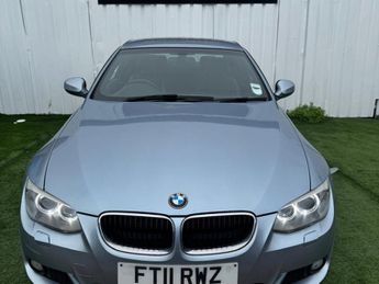 BMW 320 320i M SPORT
