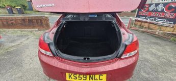 Vauxhall Insignia SE