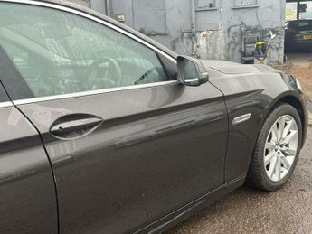 BMW 5 SERIES 2.0 520d SE Auto Euro 6 (s/s) 4dr