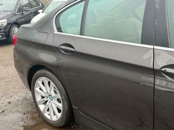 BMW 5 SERIES 2.0 520d SE Auto Euro 6 (s/s) 4dr