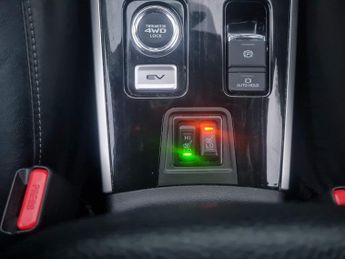 Mitsubishi Outlander PHEV 4H