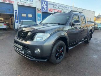 Nissan Navara 2.5 dCi Tekna 4WD Euro 5 4dr