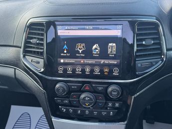 Jeep Grand Cherokee 3.0 V6 MultiJetII Summit SUV 5dr Diesel Auto 4WD Euro 6 (s/s) (2