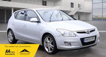 Hyundai I30 1.6 CRDi Premium Hatchback 5dr Diesel Manual Euro 4 (115 ps)