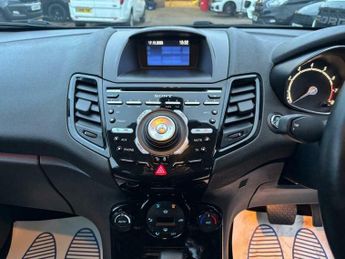 Ford Fiesta 1.0T EcoBoost Titanium X Powershift Euro 6 5dr