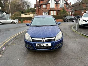 Vauxhall Astra 1.8i 16v Design 5dr