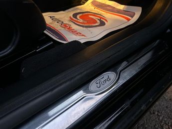 Ford Mondeo TITANIUM JUST 1 FORMER KEEPER FROM NEW FULL SERVICE HISTORY WITH