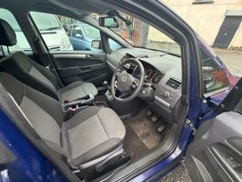 Vauxhall Zafira 1.7 CDTi ecoFLEX Design Euro 5 5dr (SNav)