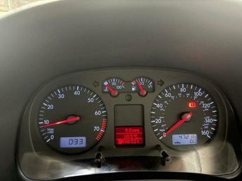 Volkswagen Golf 1.6 S 5dr