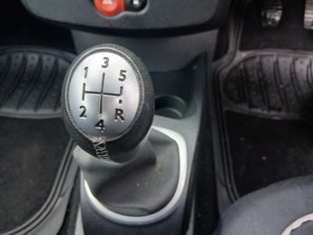 Renault Clio DYNAMIQUE DCI 86