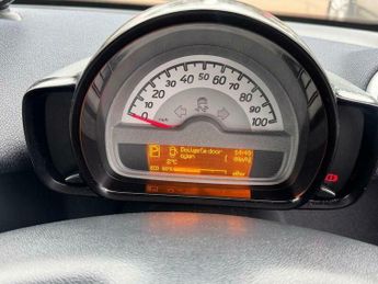 Smart ForTwo Electric Drive Coupe 2dr Electric Auto (74 bhp)