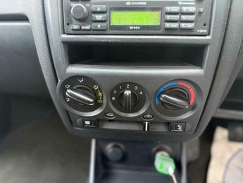 Hyundai Getz 1.1 CDX 5dr