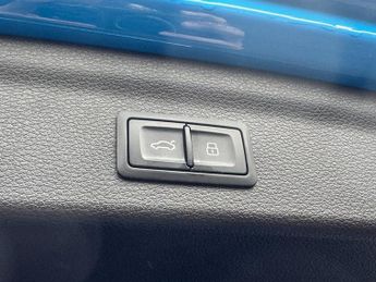 Audi RS Q3 2.5 TFSI Audi Sport Edition SUV 5dr Petrol S Tronic quattro Euro