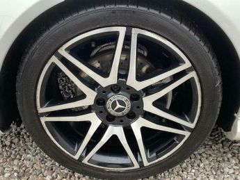 Mercedes-Benz C Class 2.1 C220 CDI AMG Sport Plus G-Tronic+ Euro 5 (s/s) 4dr