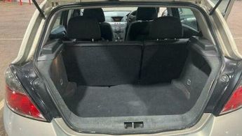 Vauxhall Astra 1.8i 16v Club 5dr
